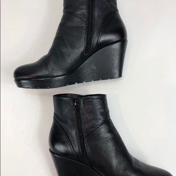 Wedge Bootie 🖤 - Picture 8 of 8